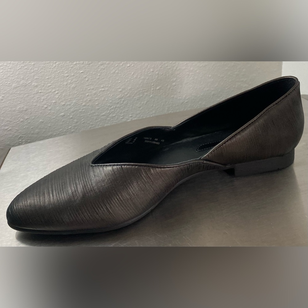 ECCO ..Elegant Black Women's Flats - Picture 2 of 16